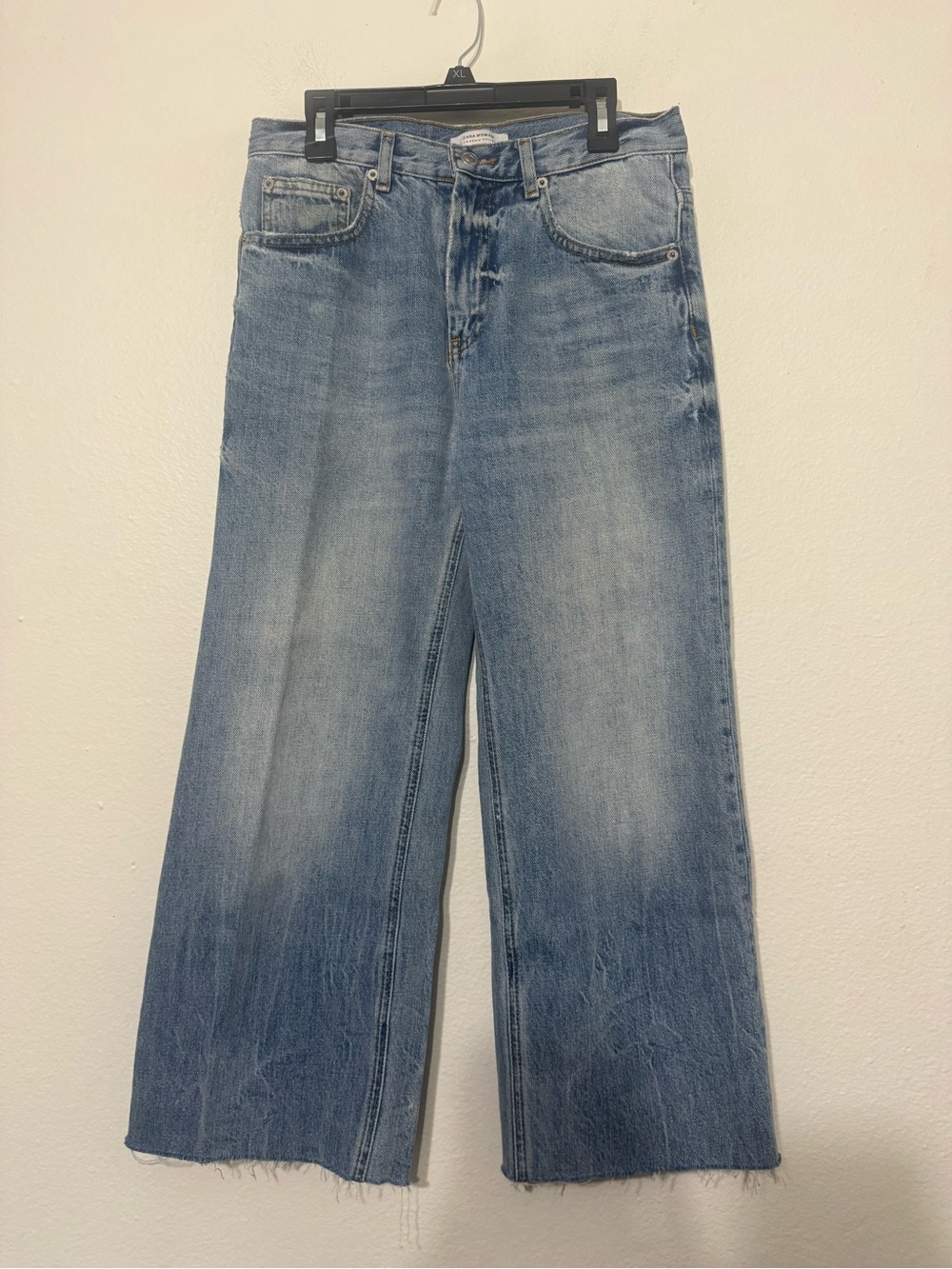 Zara Premium Denim Collection Wide Leg Cropped Jeans Size 2
